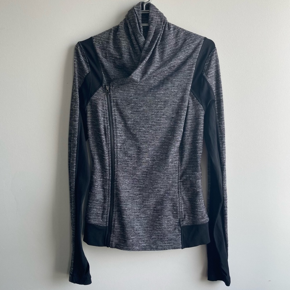 Lululemon Bhakti Jacket Grey and Black Coco Pique Herringbone Pattern size 8